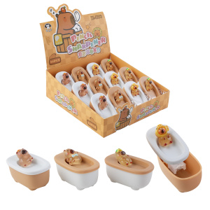 Точилка 1 отверстие контейнер 30x65мм Капибара в ванне 